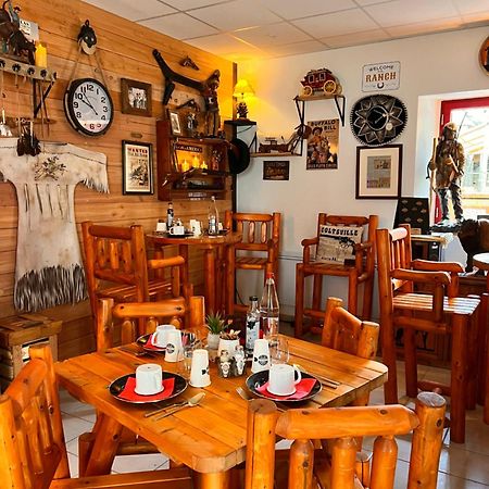 Hotel Le Ranch Brûlon المظهر الخارجي الصورة