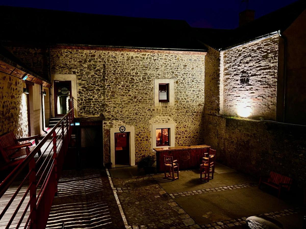 Hotel Le Ranch Brûlon المظهر الخارجي الصورة