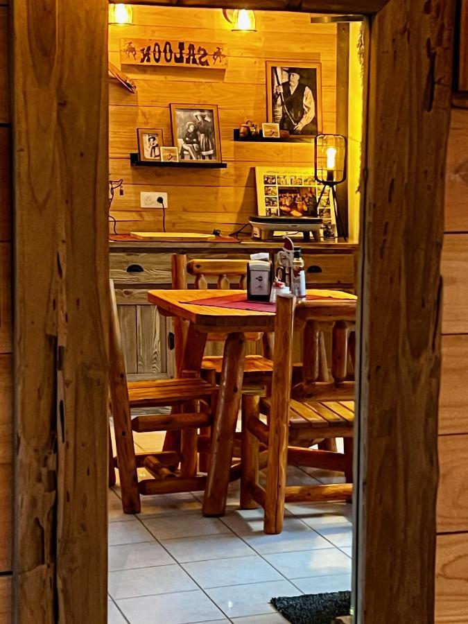 Hotel Le Ranch Brûlon المظهر الخارجي الصورة