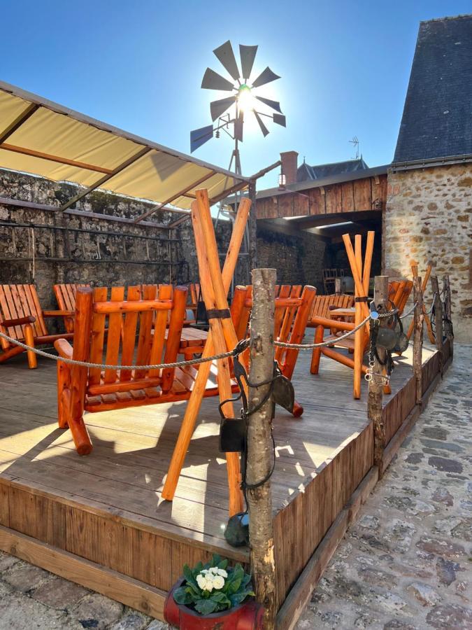 Hotel Le Ranch Brûlon المظهر الخارجي الصورة