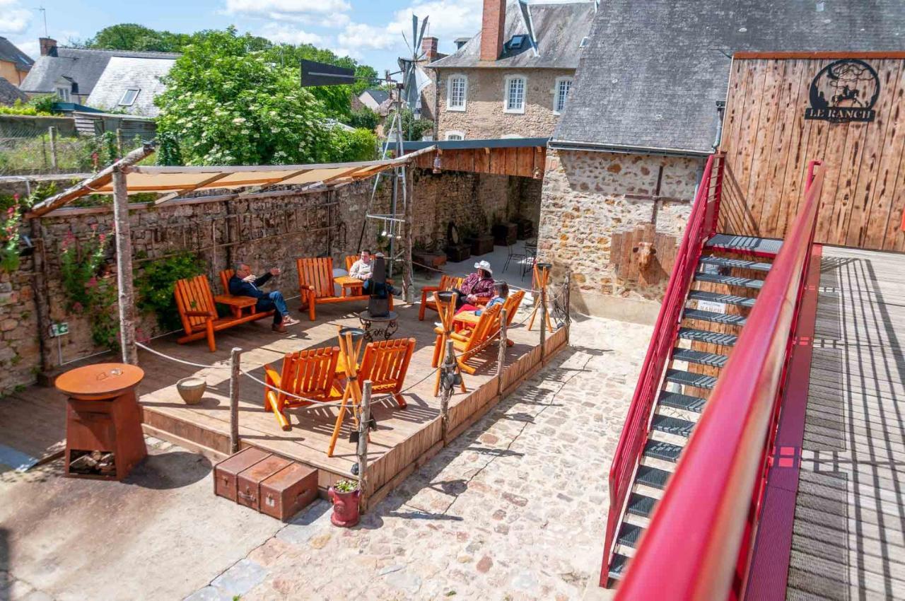 Hotel Le Ranch Brûlon المظهر الخارجي الصورة
