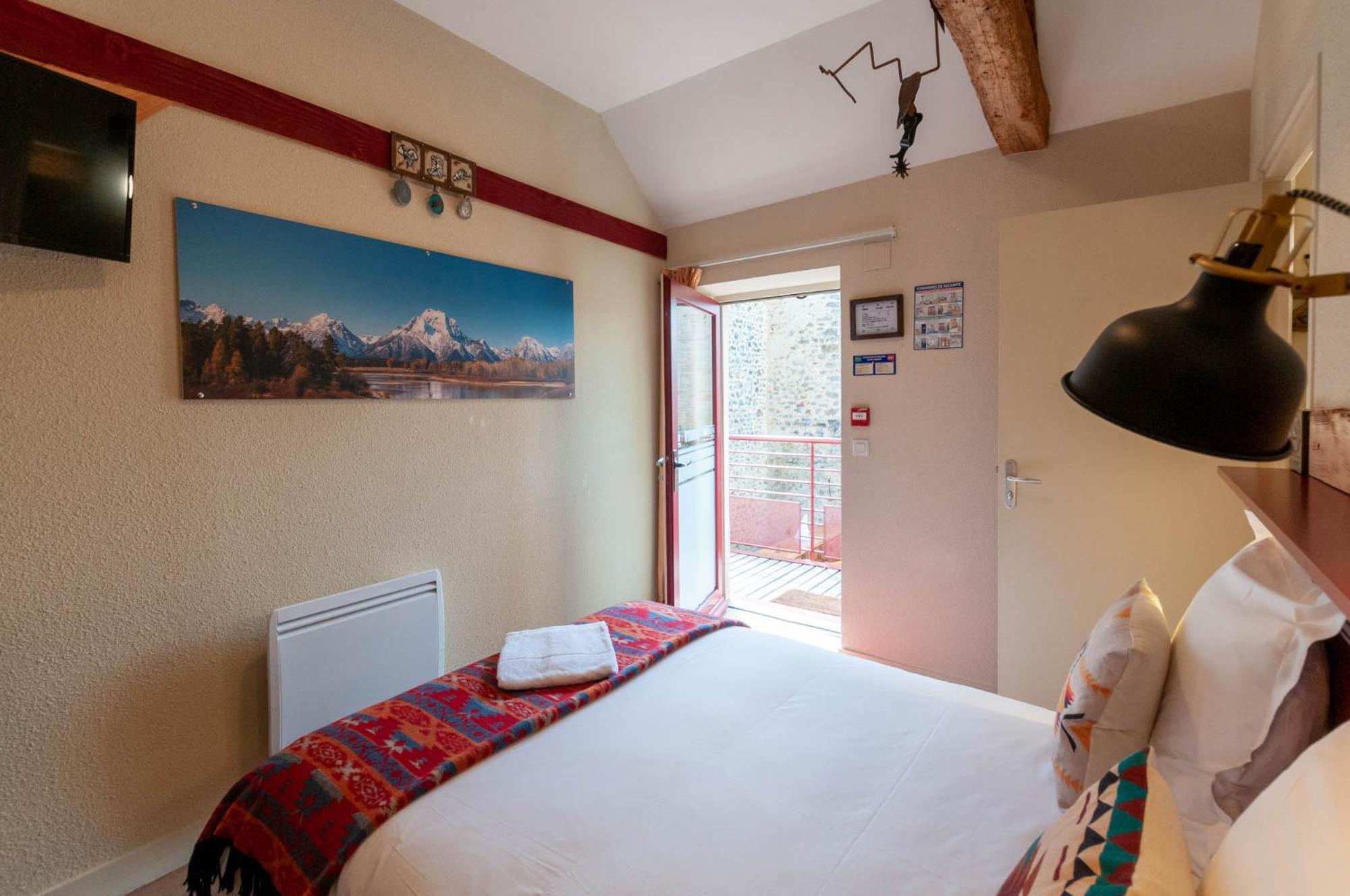 Hotel Le Ranch Brûlon المظهر الخارجي الصورة