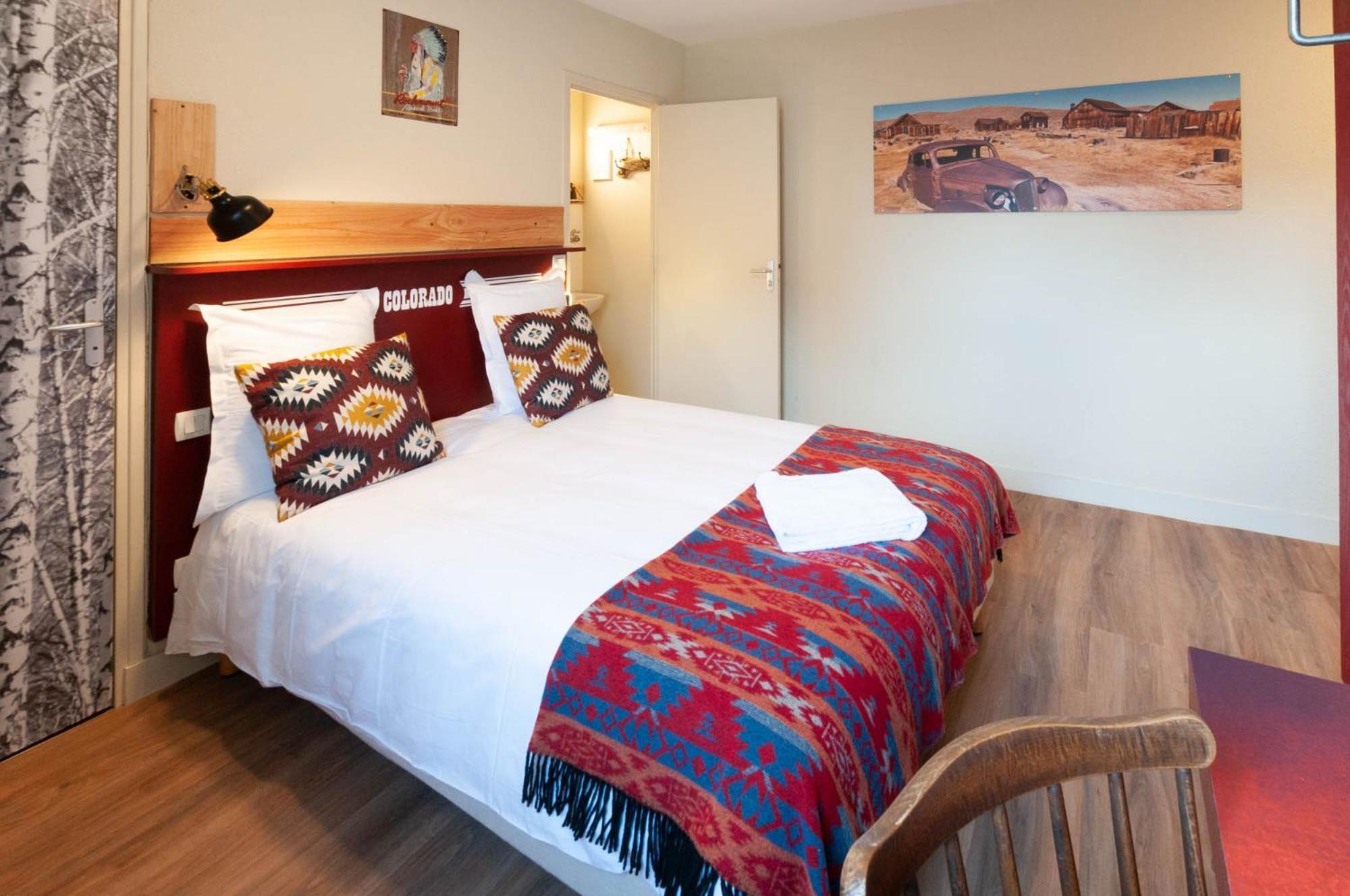 Hotel Le Ranch Brûlon المظهر الخارجي الصورة